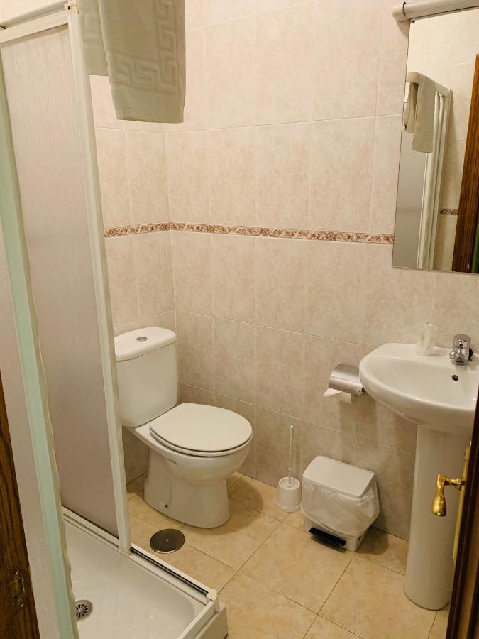 Hostal La Serna Potes酒店